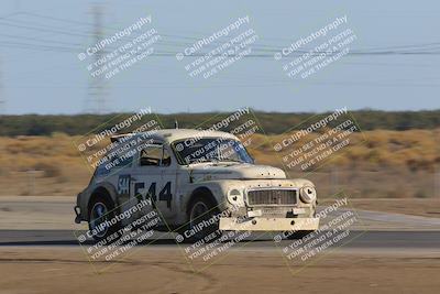 media/Oct-02-2022-24 Hours of Lemons (Sun) [[cb81b089e1]]/915am (I-5)/